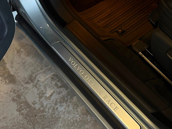 Volvo V70 10 of 18