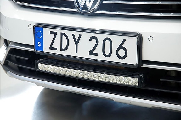 Volkswagen Passat Alltrack 18 of 18