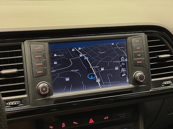 Cupra Ateca 27 of 30