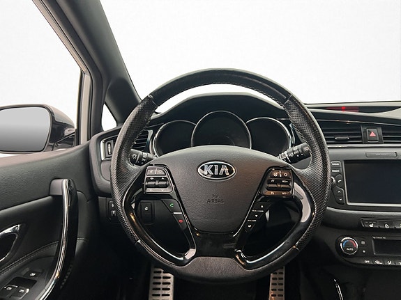 Kia Ceed 14 of 24