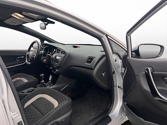 Kia Ceed 22 of 24