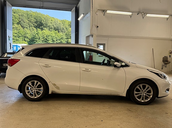 Kia Ceed 8 of 24