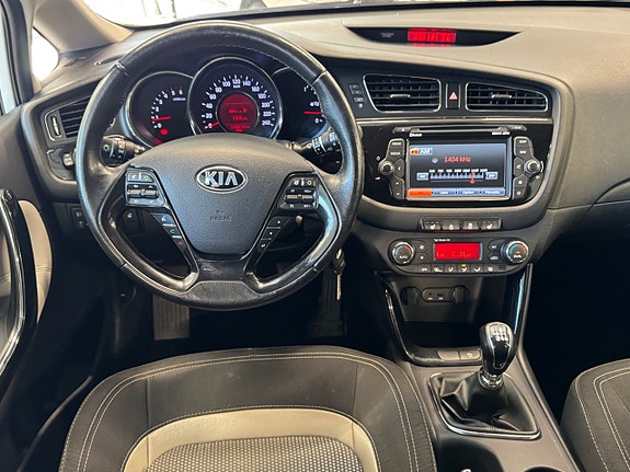 Kia Ceed 14 of 24