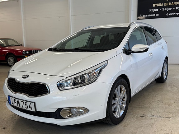 Kia Ceed 3 of 24