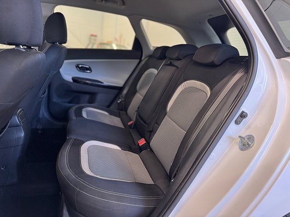 Kia Ceed 11 of 24