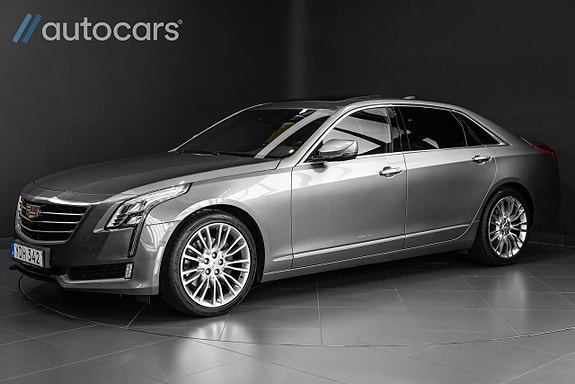 Cadillac CT6 6 of 30