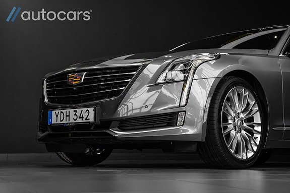Cadillac CT6 11 of 30