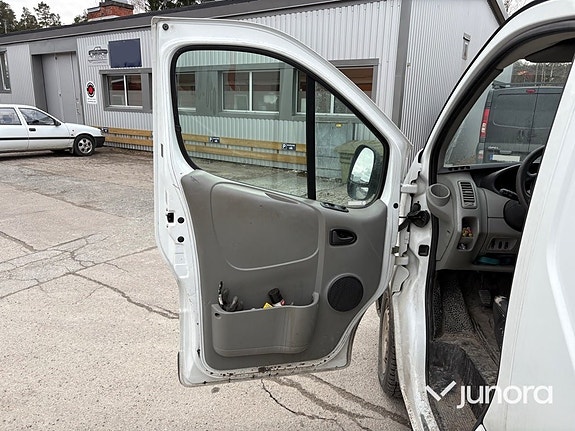 Nissan Primastar 13 of 27