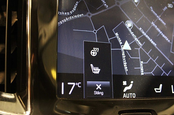 Volvo V60 Cross Country 24 of 27