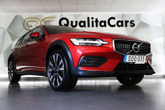 Volvo V60 Cross Country 6 of 27