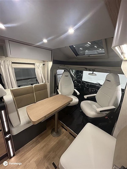 Pilote P720 FGJ SELECTION - Taksäng / 200W Solcell / Dieselpanna med elpatro 4 of 5