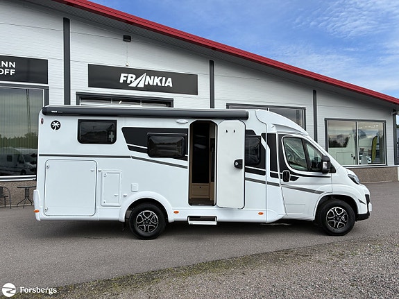 Sunlight Van V 67 S Adventure - LAGERRENSNING! 17 of 21