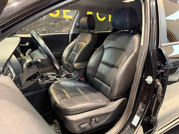Kia Niro 17 of 29
