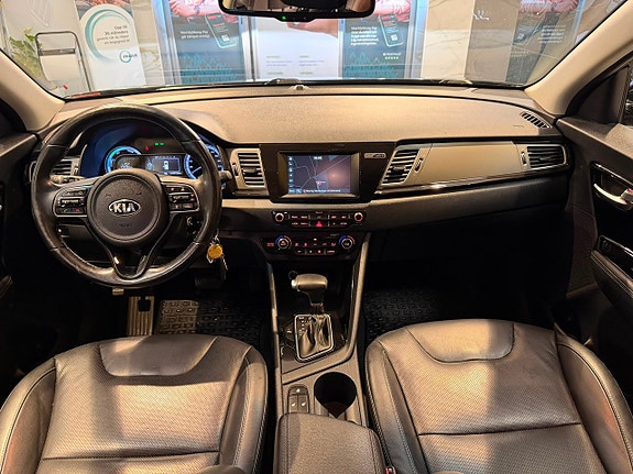 Kia Niro 9 of 29
