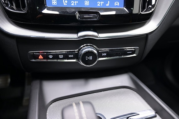 Volvo XC60 22 of 30
