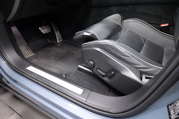 Volvo XC60 19 of 30