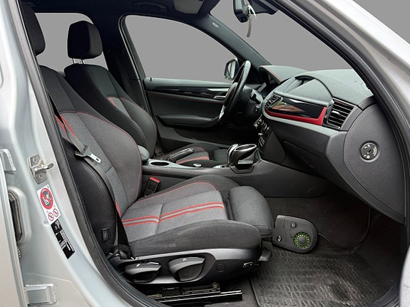 BMW X1 9 of 15