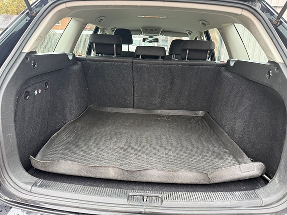 Volkswagen Golf VI 8 of 10