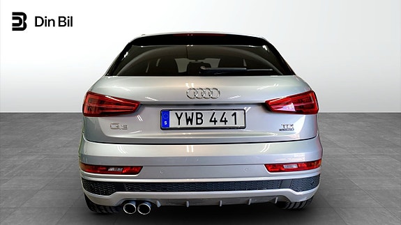 Audi Q3 5 of 12