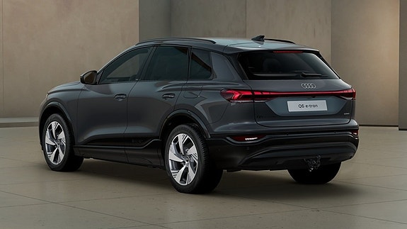 Audi Q6 e-tron 2 of 8