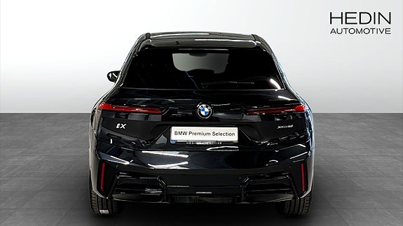 BMW iX 7 of 10