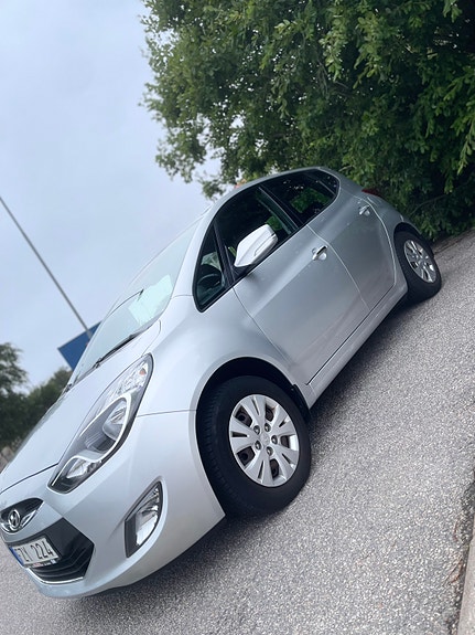 Hyundai ix20 2 of 30