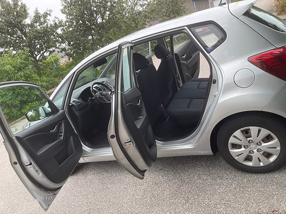 Hyundai ix20 9 of 30