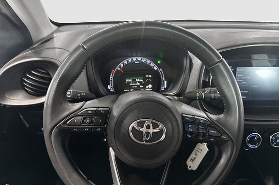 Toyota Aygo X 11 of 12