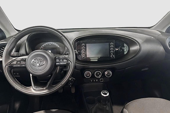 Toyota Aygo X 10 of 12