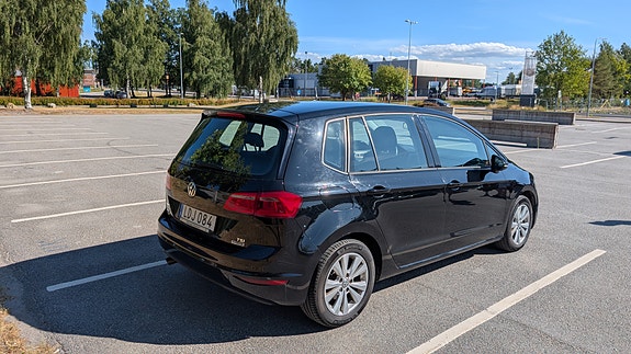 Volkswagen Golf Sportsvan 5 of 10