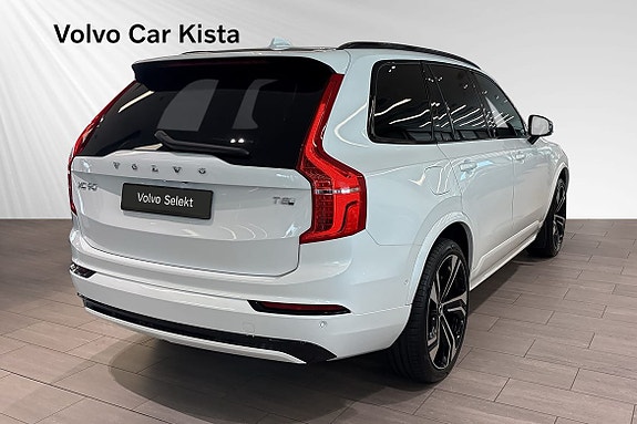 Volvo XC90 5 of 30