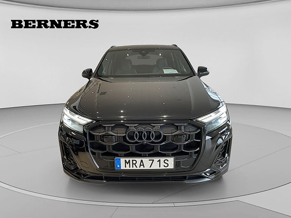 Audi Q7 5 of 11