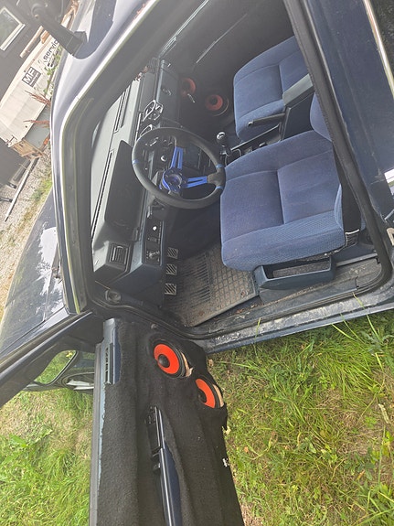 Volvo 740 4 of 8