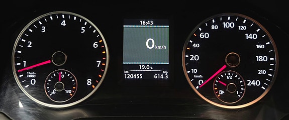 Volkswagen Tiguan 28 of 28