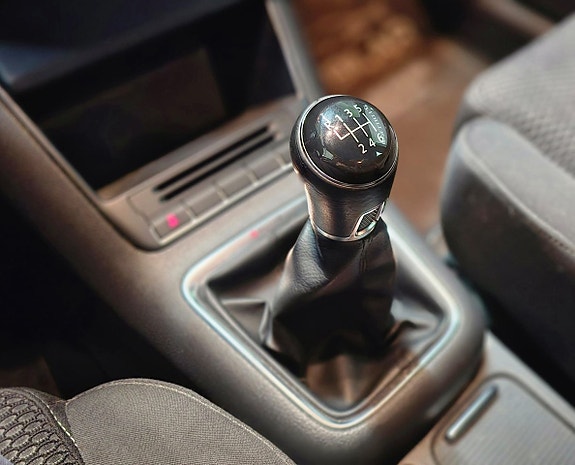 Volkswagen Tiguan 16 of 28