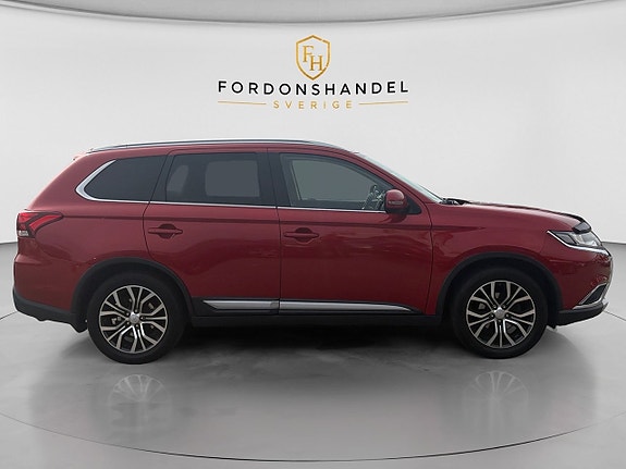 Mitsubishi Outlander 4 of 16