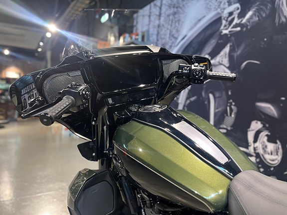Harley-Davidson Street Glide Limited "Omgående leverans" 12 of 15