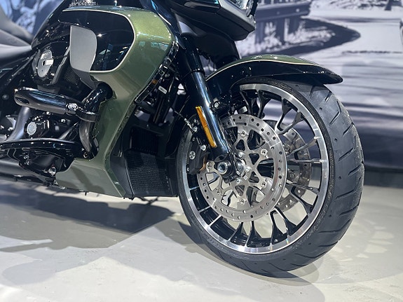 Harley-Davidson Street Glide Limited "Omgående leverans" 6 of 15