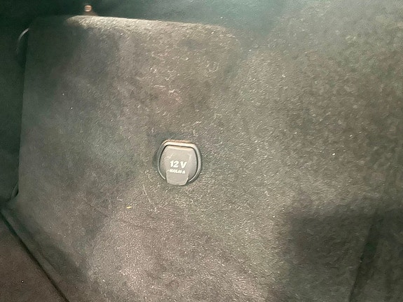 Mercedes-Benz C180 9 of 28
