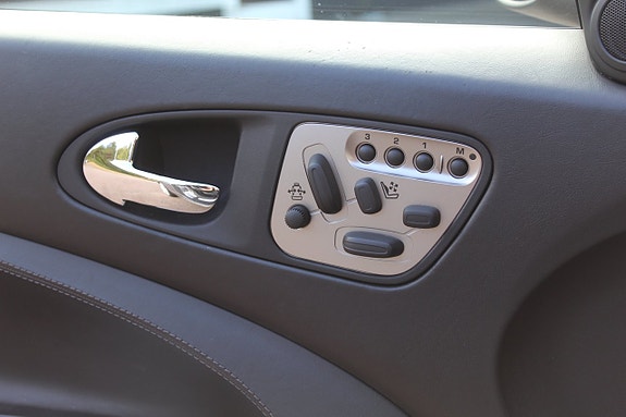 Jaguar XK 8 of 10