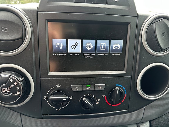 Peugeot Partner 8 of 8