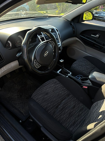 Kia Ceed 5 of 6