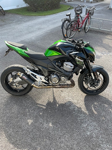 Kawasaki Z800e 5 of 6