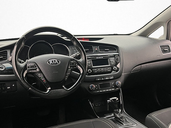 Kia Ceed 10 of 23