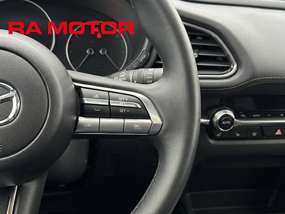 Mazda CX-30 17 of 24