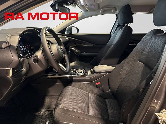 Mazda CX-30 12 of 24