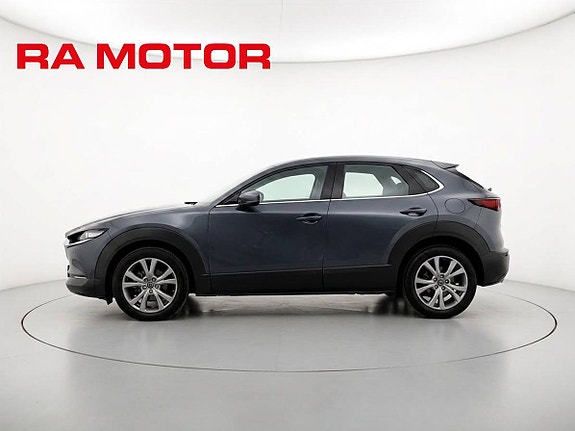 Mazda CX-30 2 of 24