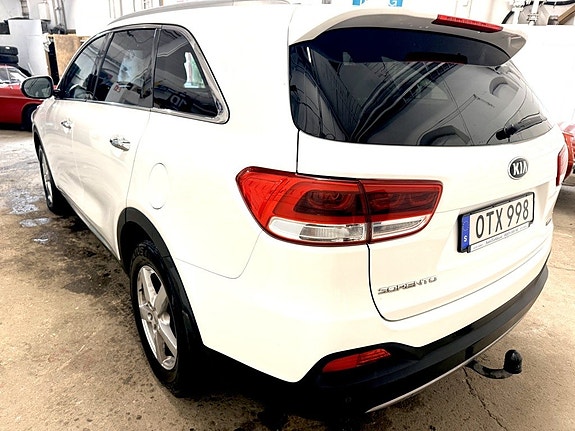 Kia Sorento 7 of 17