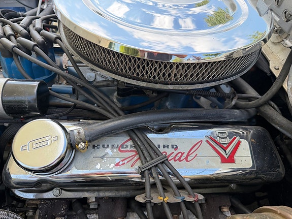 Ford Fairlane 22 of 23