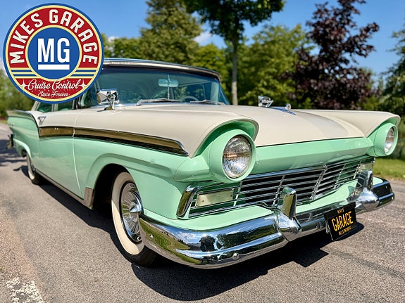 Ford Fairlane